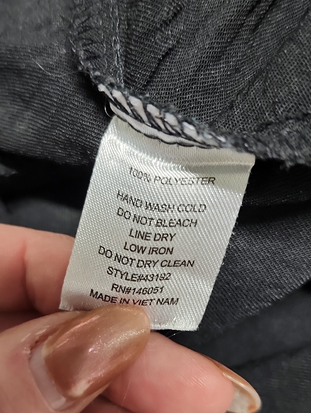 Wide Leg Lux Crinkle Cargo Pants - Picture 9 of 9
